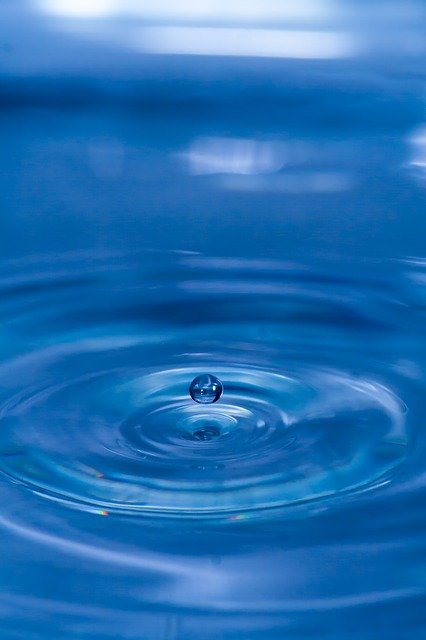 Drip Water Rain Wet Drop Of Water  - Ylloh / Pixabay